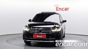 Volkswagen Tiguan 2.0 TDI Prestige 2024 года из Южной Кореи