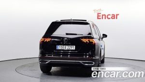 Volkswagen Tiguan 2.0 TDI Prestige 2024 года из Южной Кореи