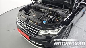 Volkswagen Tiguan 2.0 TDI Prestige 2024 года из Южной Кореи