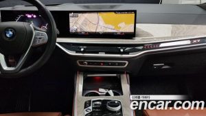 BMW X7 xDrive 40i Design Pure Excellence 6 2023 года из Южной Кореи