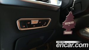 BMW X7 xDrive 40i Design Pure Excellence 6 2023 года из Южной Кореи