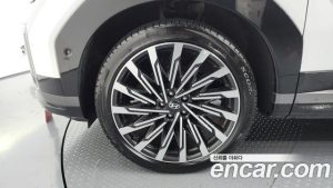 Hyundai Santafe Бензин 2.5T 2WD 2024 года из Южной Кореи