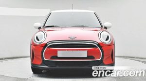 Mini Cooper 5Door DEFAULT 2023 года из Южной Кореи