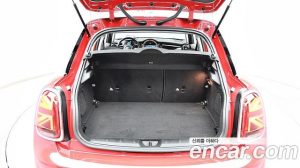 Mini Cooper 5Door DEFAULT 2023 года из Южной Кореи