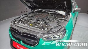 BMW M5 M5 SEDAN 2025 года из Южной Кореи
