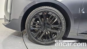 Kia K8 Signature Black 2025 года из Южной Кореи