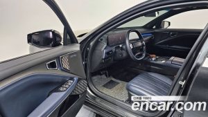 Kia K8 Signature Black 2025 года из Южной Кореи
