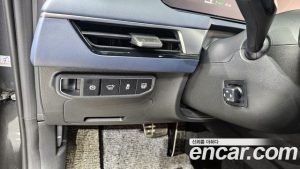 Kia K8 Signature Black 2025 года из Южной Кореи