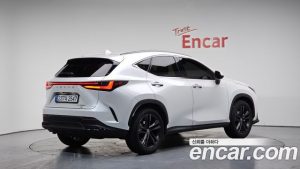 Lexus NX Premium 2025 года из Южной Кореи