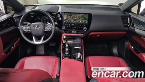 Lexus NX Premium 2025 года из Южной Кореи