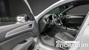 Renault-KoreaSamsung Arkana 1.6 GTe Iconic 2025 года из Южной Кореи