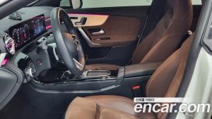 Mercedes-Benz CLA-Class CLA250 4MATIC 2025 года из Южной Кореи