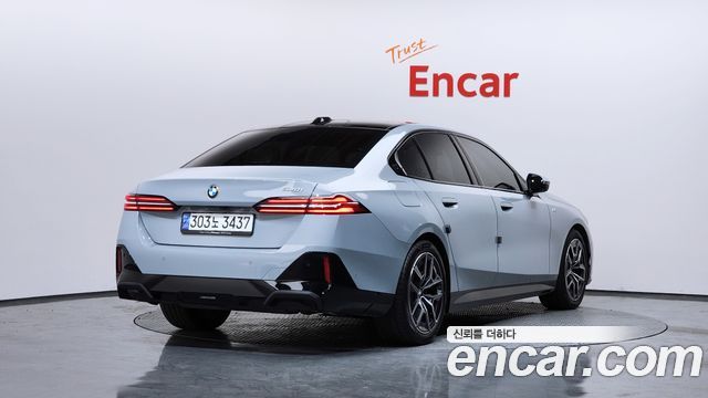 41339473_002.jpg BMW 5-Series 520i M Sport 2024 года из Южной Кореи