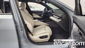 BMW 5-Series 520i M Sport 2024 года из Южной Кореи