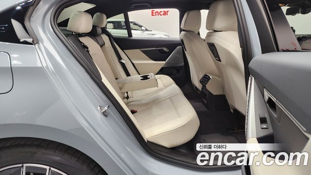 41339473_016.jpg BMW 5-Series 520i M Sport 2024 года из Южной Кореи