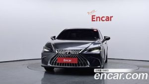 Lexus ES Executive 2026 года из Южной Кореи
