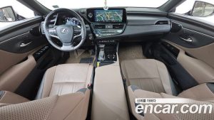 Lexus ES Executive 2026 года из Южной Кореи