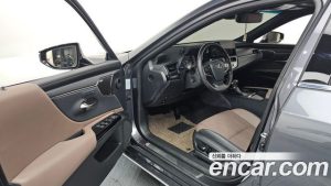 Lexus ES Executive 2026 года из Южной Кореи