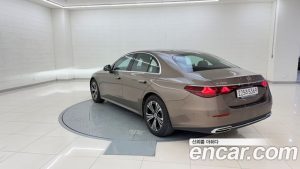 Mercedes-Benz E-Class E200 Avantgarde 2025 года из Южной Кореи