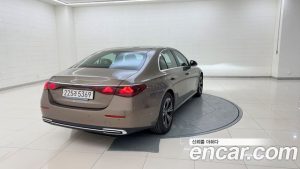 Mercedes-Benz E-Class E200 Avantgarde 2025 года из Южной Кореи
