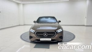 Mercedes-Benz E-Class E200 Avantgarde 2025 года из Южной Кореи