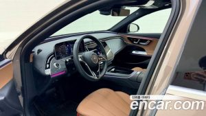 Mercedes-Benz E-Class E200 Avantgarde 2025 года из Южной Кореи