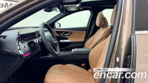 Mercedes-Benz E-Class E200 Avantgarde 2025 года из Южной Кореи