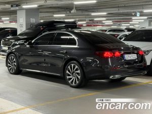Mercedes-Benz E-Class E300 4MATIC Exclusive 2025 года из Южной Кореи