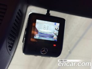Mercedes-Benz E-Class E300 4MATIC Exclusive 2025 года из Южной Кореи