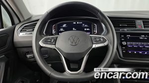 Volkswagen Tiguan 2.0 TDI Premium 2023 года из Южной Кореи
