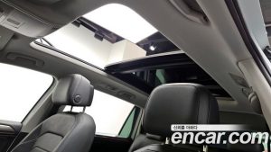 Volkswagen Tiguan 2.0 TSI Prestige 2023 года из Южной Кореи