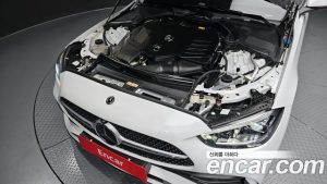 Mercedes-Benz C-Class C300 4MATIC AMG Line 2023 года из Южной Кореи