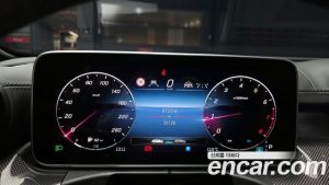 Mercedes-Benz C-Class C300 4MATIC AMG Line 2023 года из Южной Кореи