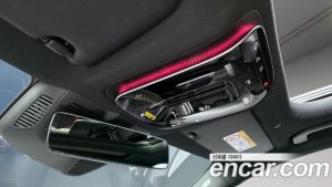 Mercedes-Benz C-Class C300 4MATIC AMG Line 2023 года из Южной Кореи