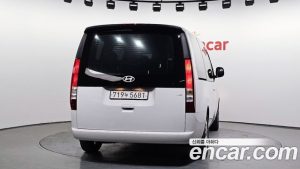 Hyundai Staria 4WD Tourer 11-Seater 2025 года из Южной Кореи
