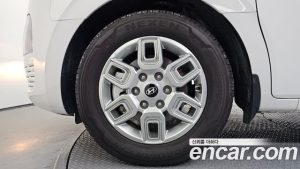 Hyundai Staria 4WD Tourer 11-Seater 2025 года из Южной Кореи