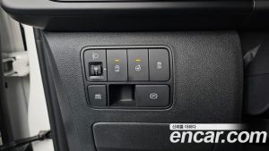 Hyundai Staria 4WD Tourer 11-Seater 2025 года из Южной Кореи