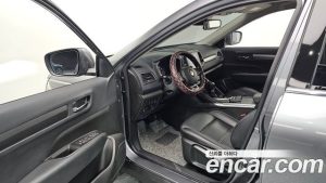 Renault-KoreaSamsung QM6 2.0 LPe LE 2WD 2026 года из Южной Кореи