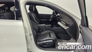 BMW 5-Series 520i M Sport 2024 года из Южной Кореи