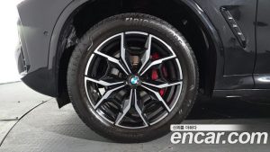 BMW X4 xDrive20i M Sport PRO 2024 года из Южной Кореи