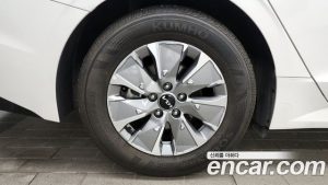 Kia K5 Prestige 2024 года из Южной Кореи