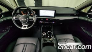 Kia K5 Prestige 2024 года из Южной Кореи