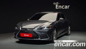 Lexus ES Executive 2023 года из Южной Кореи