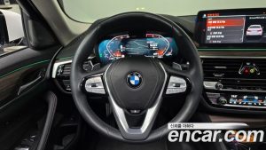 BMW 5-Series 530i xDrive Luxury 2023 года из Южной Кореи