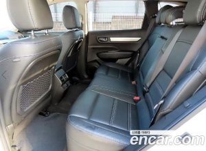 Renault-KoreaSamsung QM6 2.0 GDe LE Signature 2WD 2023 года из Южной Кореи