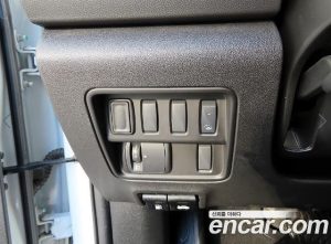 Renault-KoreaSamsung QM6 2.0 GDe LE Signature 2WD 2023 года из Южной Кореи