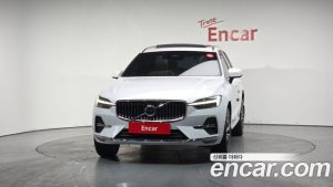 Volvo XC60 B5 Ultra Bright 2025 года из Южной Кореи