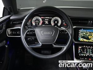 Audi A7 55 TFSI 4WD Premium 2023 года из Южной Кореи