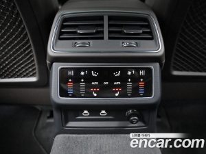 Audi A7 55 TFSI 4WD Premium 2023 года из Южной Кореи