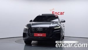Audi Q8 55 TFSI 4WD Premium 2023 года из Южной Кореи